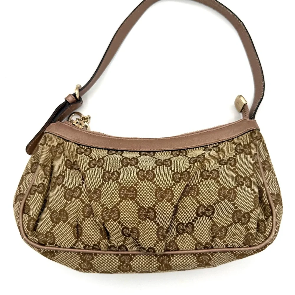 Gucci Tan and Brown Monogram Heart Charm Pochette - Picture 3 of 12